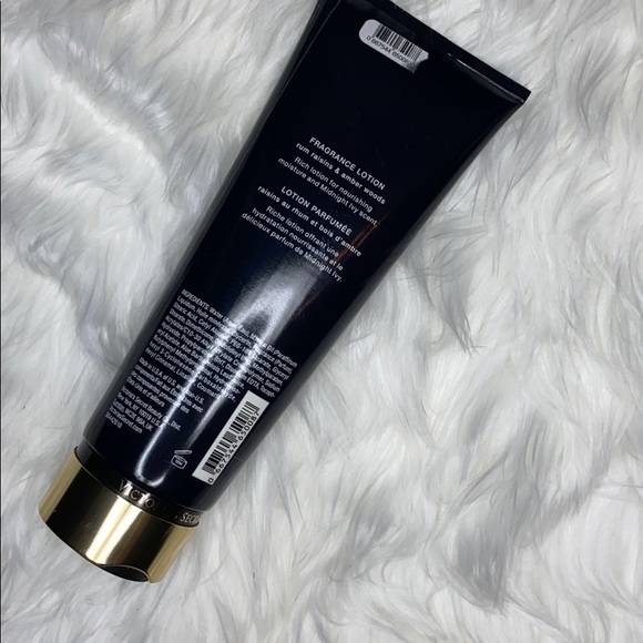 BRAND NEW VICTORIAS SECRET LOTION! - Picture 2 of 2